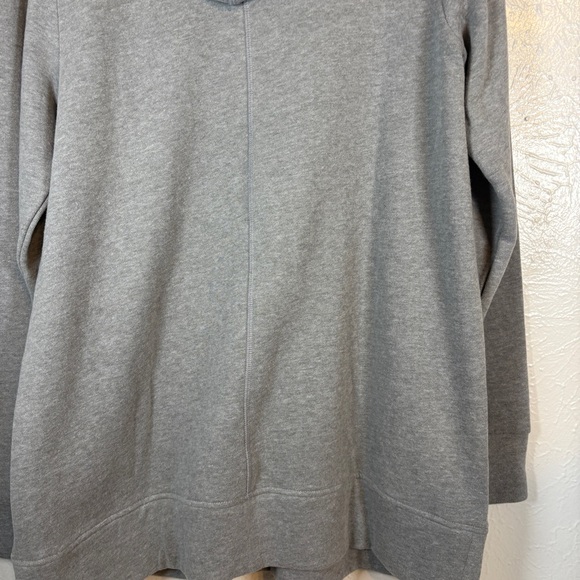 NWT Motherhood Maternity Women LS Hooded Sweatshirt Size M "Love At First Kick" - Picture 10 of 12